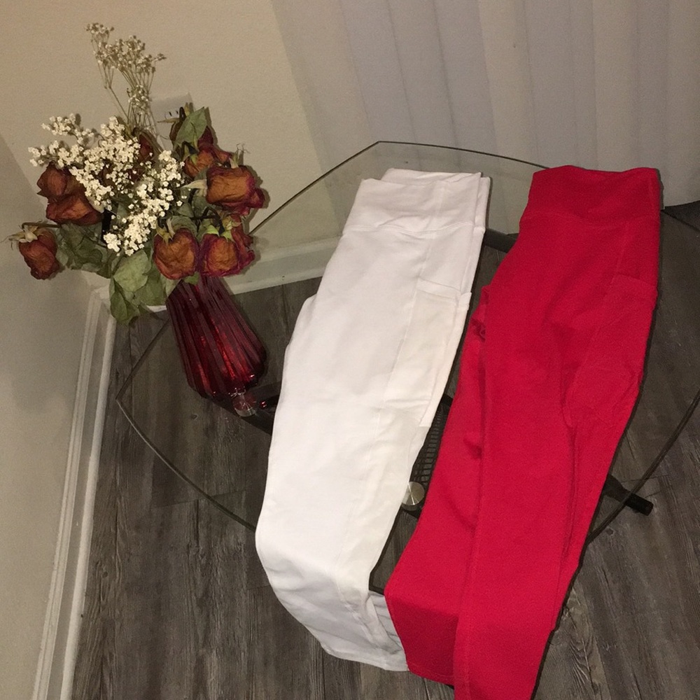 Fabletics Mila pocket Capris